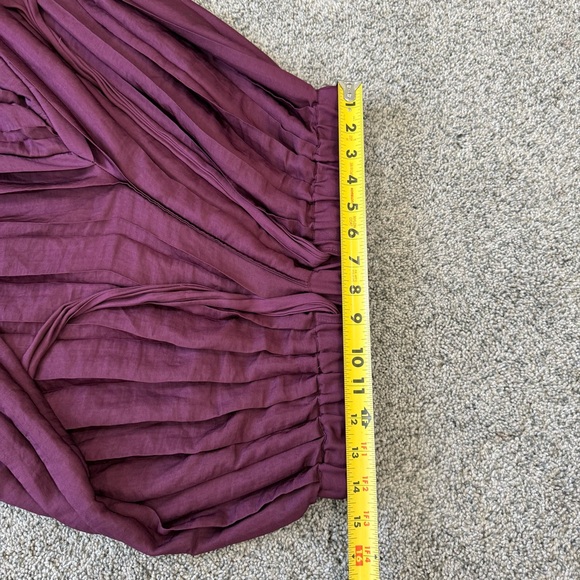 Feather Bone By Anthropologie Pleated Wide Leg Cropped Pants Plum Women’s XS - Picture 10 of 12